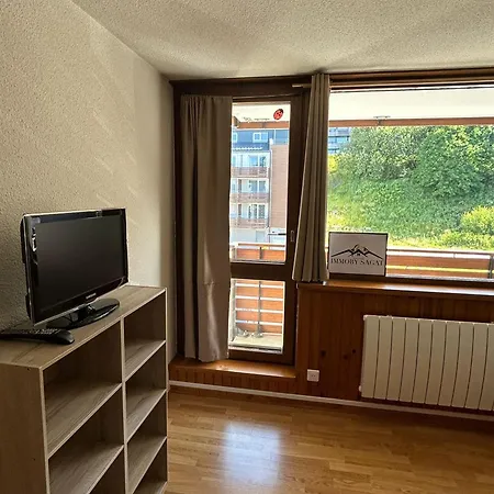 Montagnard Au Cœur De Super Avec Parking Privé - Fr-1-814-128 Besse-et-Saint-Anastaise